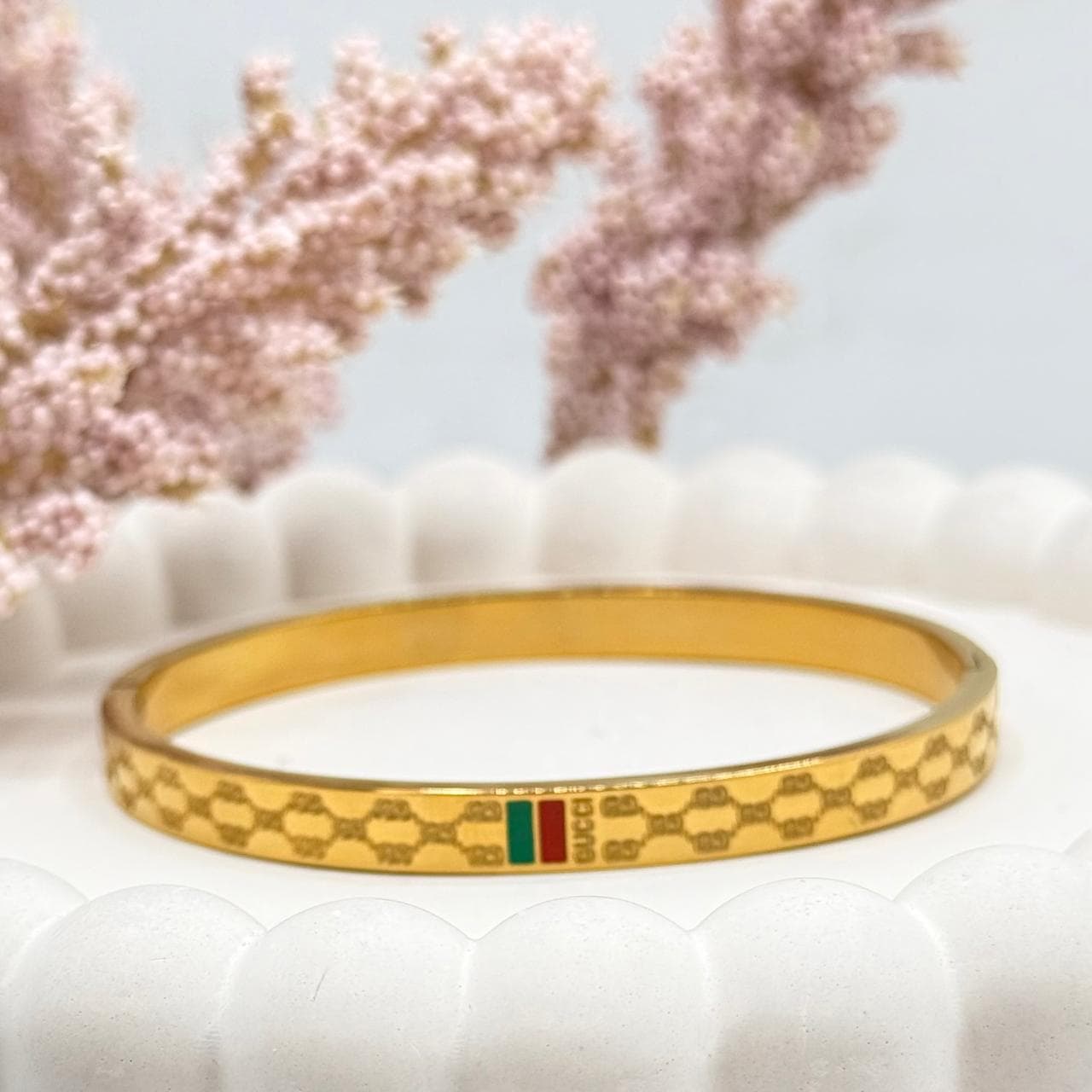 Gucci Handcuff