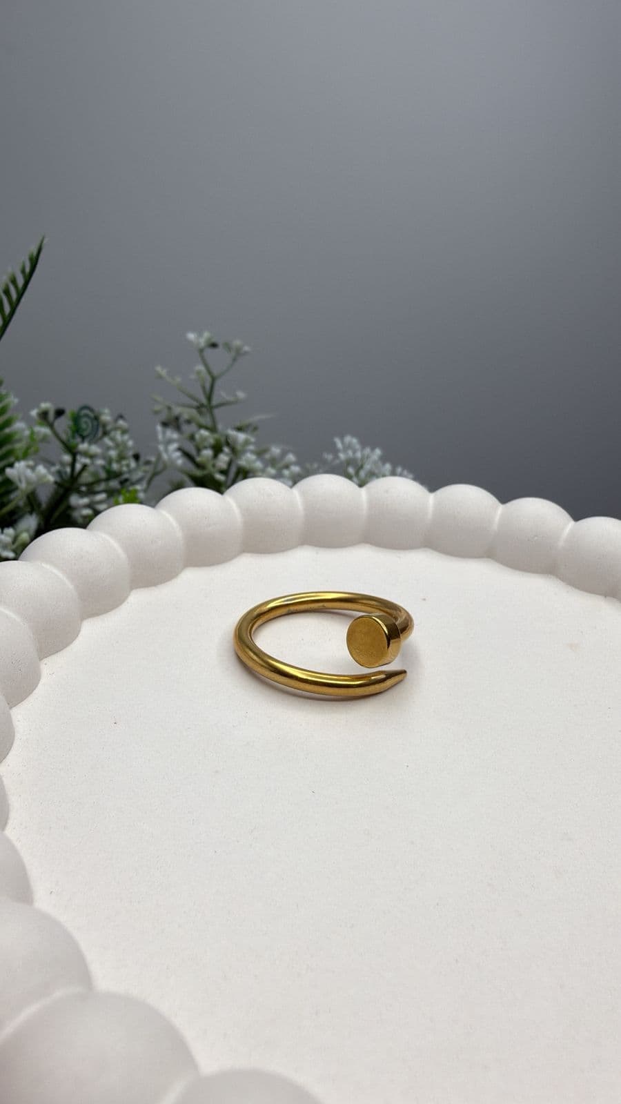 Nail Ring